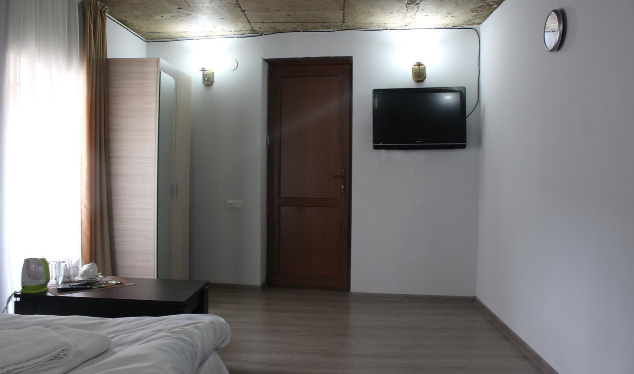Hotel Vita Тбілісі Екстер'єр фото